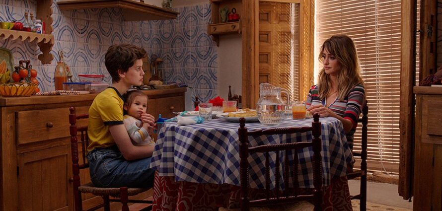 Críticas: Madres paralelas